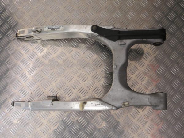 Braço Oscilante Honda VTR1000 Firestorm - Image 3