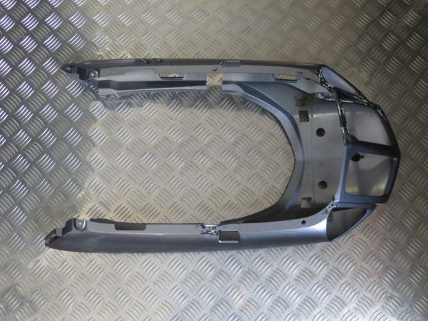 Carenagem Traseira Yamaha FJR1300 01-05 - Image 4