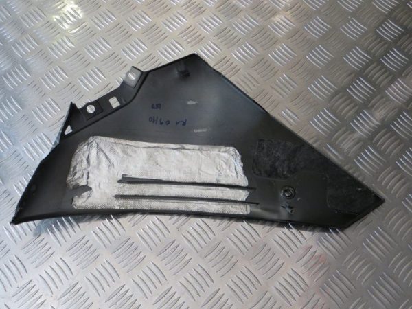 Bico Direito Yamaha YZF R1 09-11 - Image 2