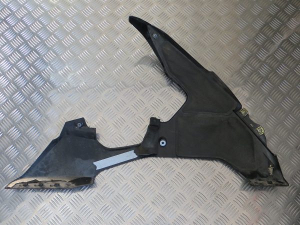 Bico Esquerdo Yamaha YZF R1 04-06 - Image 3