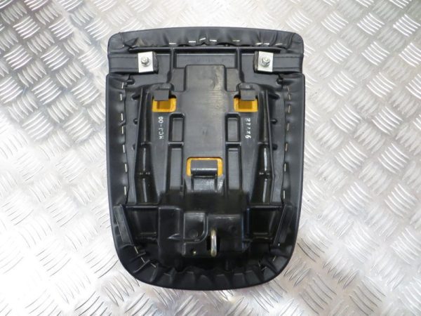 Banco Passageiro Honda CBR900RR 929 00-02 - Image 4