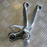 Suporte Direito Passageiro Suzuki GSXR1000 K3/4