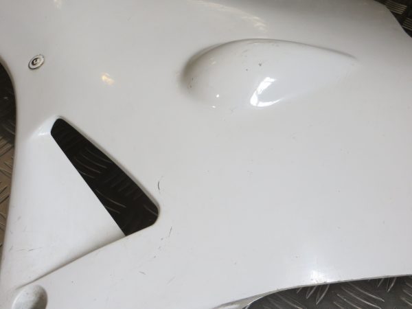 Lateral Esquerda Yamaha FZR1000 87-88 - Image 3