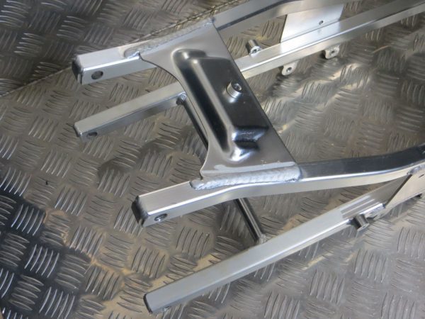 Sub-Quadro Honda CBR900RR 96-99 - Image 3