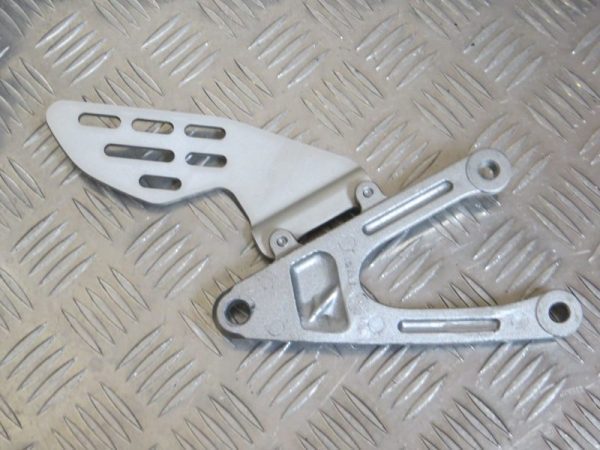 Suporte Esquerdo Condutor YZF R1 07-08 - Image 2