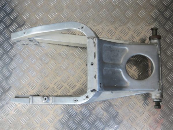 Braço Oscilante Suzuki GSXR750 Srad 96-99 - Image 3