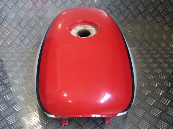 Depósito Yamaha FJ1200 88-90 - Image 3