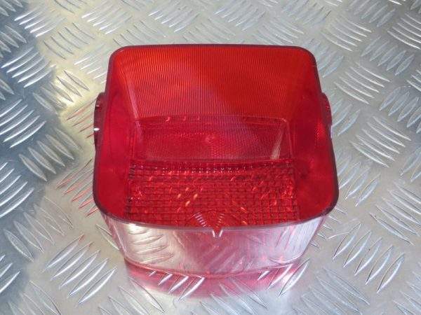 Vidro Farolim Suzuki GN125 / GN250 82-96 - Image 4