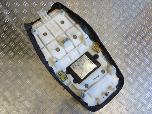 Banco Único Kawasaki ZZR600 93-99 - Image 5