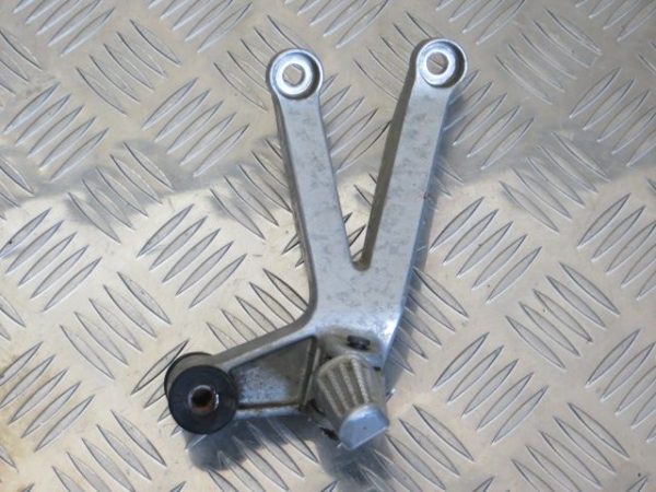 Suporte Direito Passageiro Honda CBR900RR 929 00-02 - Image 2