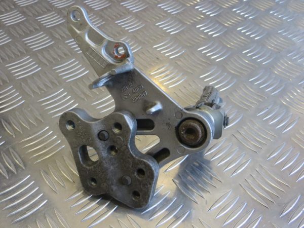 Suporte Direito Suzuki GSXR1000 K7/8 - Image 2