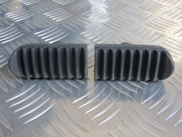 Borrachas de Pousa Pés Condutor Honda XL600V Transalp 88-99/ NX650 88-94/ XRV750 90-00 - Image 2