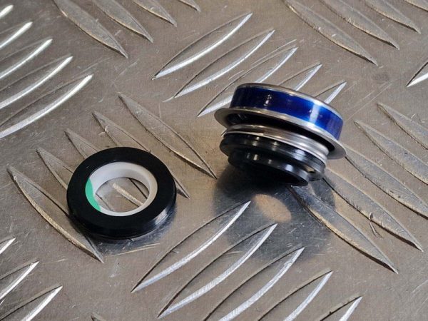 Vedante Bomba de Água Kawasaki GPZ500 87-00/ EN500 90-09/ KLR600 / KLR650/ KLX650R - Image 3