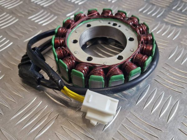 Estator Honda CBR900RR 929 00-01 - Image 2