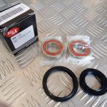 Kit Rolamentos c/ Vedantes Roda Frente Yamaha FZR1000 94-95 Genesis Exup/ YZF750R 93-98/ YZF1000R Thunderace 96-02/ XJR1300 99-03