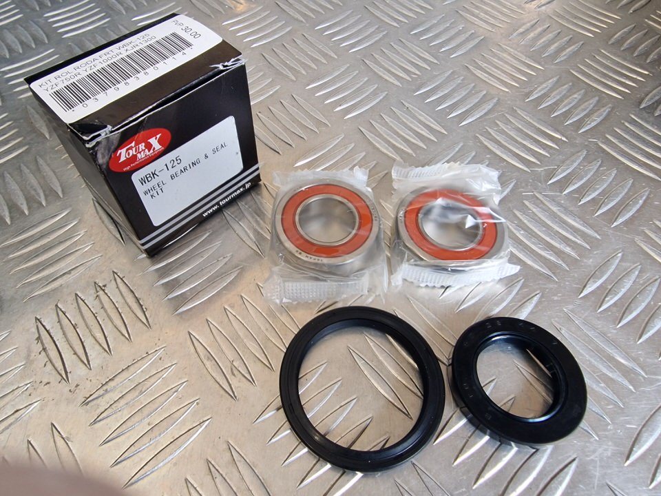 20250314_145453 Kit Rolamentos c/ Vedantes Roda Frente Yamaha FZR1000 94-95 Genesis Exup/ YZF750R 93-98/ YZF1000R Thunderace 96-02/ XJR1300 99-03 - Image 1