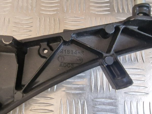 Sub-Quadro Direito Suzuki GSXR600/750 08-10 - Image 3