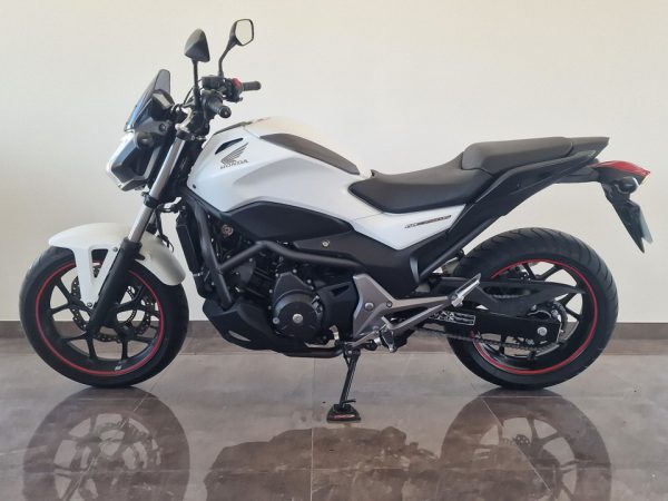 Honda NC750S, 2015 - Image 2