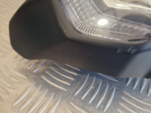 Óptica de Farol Yamaha MT-09 2014-2016 - Image 3