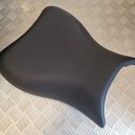 Banco Condutor Suzuki GSXR1300 08-10 Hayabusa