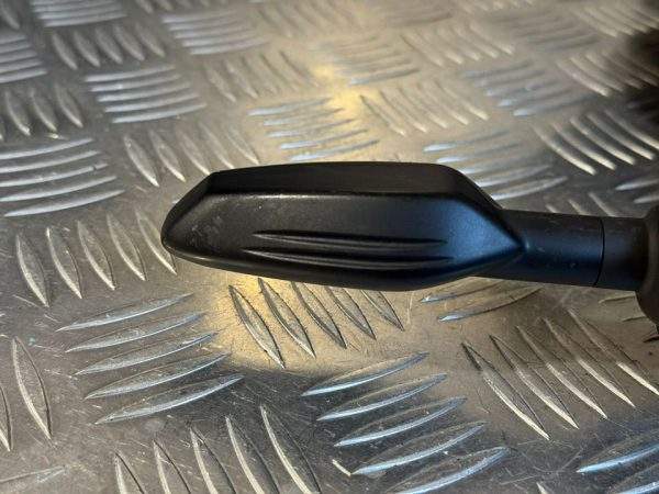 Suporte Matrícula Yamaha YZF R1 15-19 - Image 6