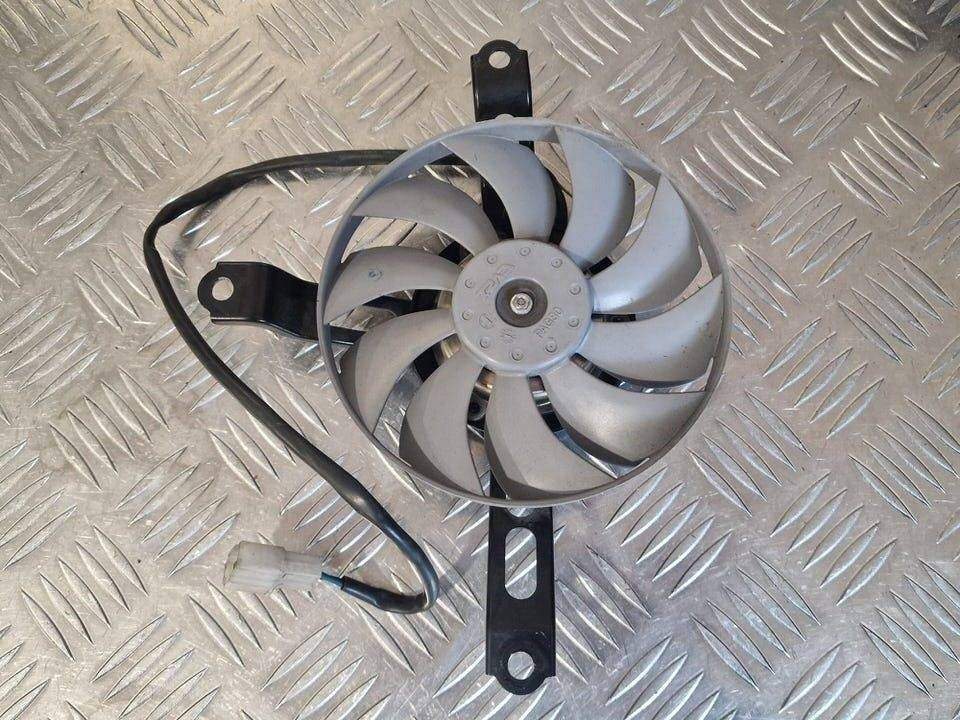 WhatsApp Image 2026-01-16 at 15.03.53 Ventoinha Direita Yamaha YZF R1 15-19 - Image 1