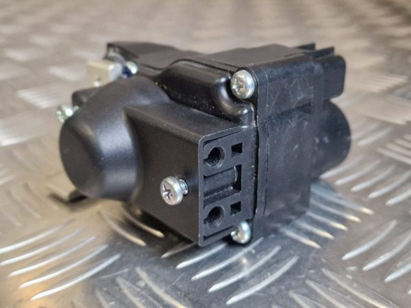 Motor Válvula de Escape Yamaha YZF R1 15-19 - Image 2