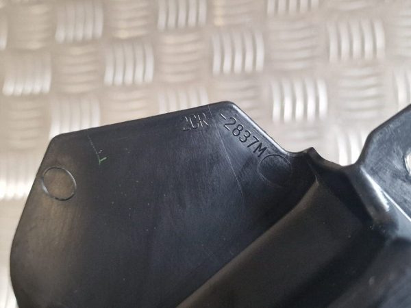 Forra Esquerda Superior Yamaha YZF R1 15-19 - Image 3