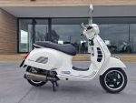 Vespa GTS 300 Super, 2011