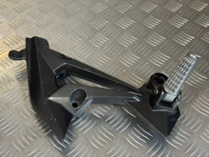 Suporte Direito Passageiro Kawasaki Z750 2008-2012