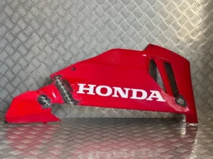Carenagem Bico Direito Honda CBR1000RR-R 2020-2022