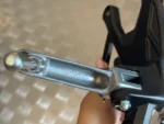 Suporte Direito Condutor + Pedal de Travão YZF R1 2015-2020 - Image 2
