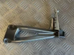 Suporte Esquerdo Passageiro Yamaha FZ1 2006-2015 - Image 5