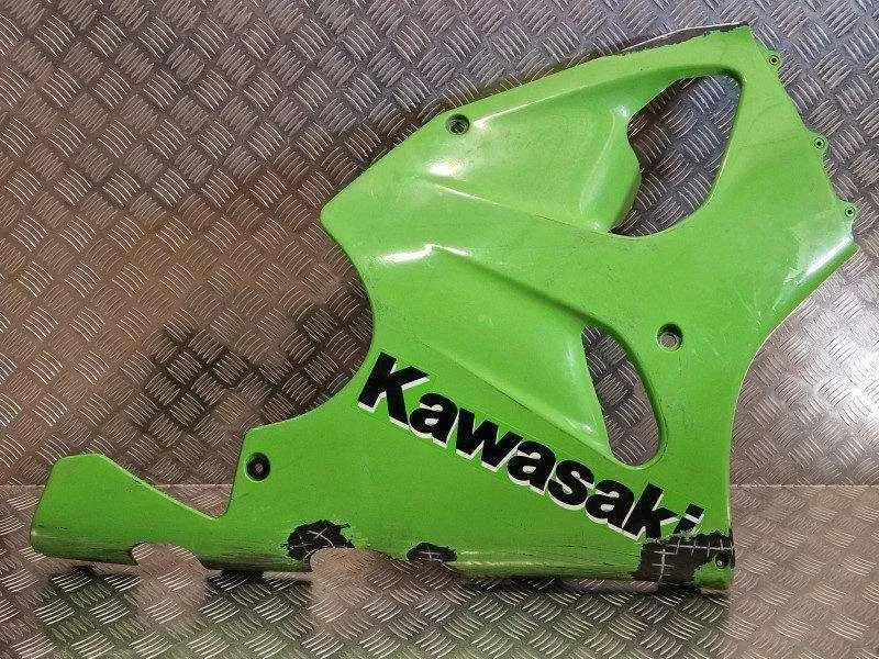 20221125_115157 Lateral Direita Kawasaki ZX7R 96-03 - Image 1