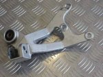 Suporte Direito Passageiro Suzuki GSXR1100 93-98 - Image 4