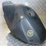 Depósito Yamaha FZ750