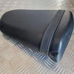 Banco Passageiro Suzuki GSXR1000 2003-2004