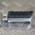 Pousa Pés Direito Honda CBR1000F/ CBR600F/ NTV650/ CBR900RR/ CBR1100XX/ VFR800Fi/ VTR1000F / CB600F
