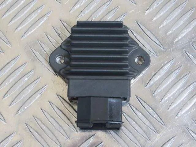img_5423 Rectificador Honda CB500/ CB600F Hornet 98-06/ CBR600F 91-00 /CBR900RR 93-99 /XLV1000 Varadero 99-00/ VT750 97-00 - Image 1