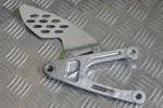Suporte Esquerdo Condutor Yamaha YZF R1 2004-2006 - Image 2