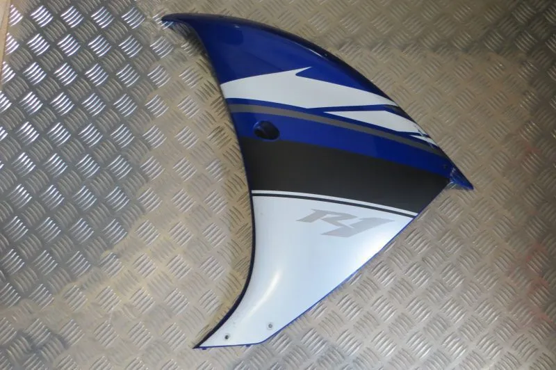 img_8294-1 Lateral Esquerda Yamaha YZF R1 09-14 - Image 1